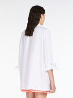 Loose tunic with laces