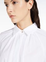 Loose tunic with laces