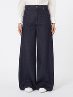 Wide-leg denim jeans