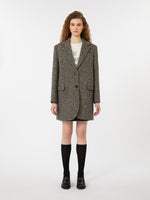Single-breasted tweed coat