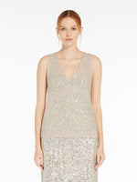 Sequinned yarn top