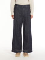 Wide-fit jeans