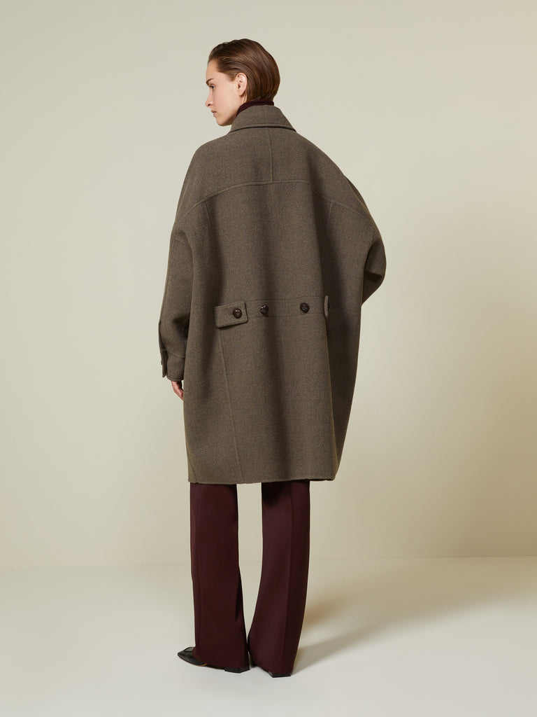Oversized double wool coat