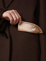 Oversized masculine coat in cashmere, alpaca and wool