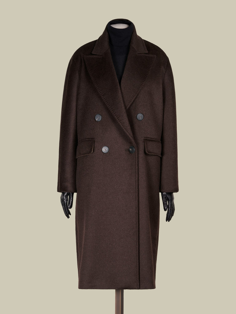 Oversized masculine coat in cashmere, alpaca and wool