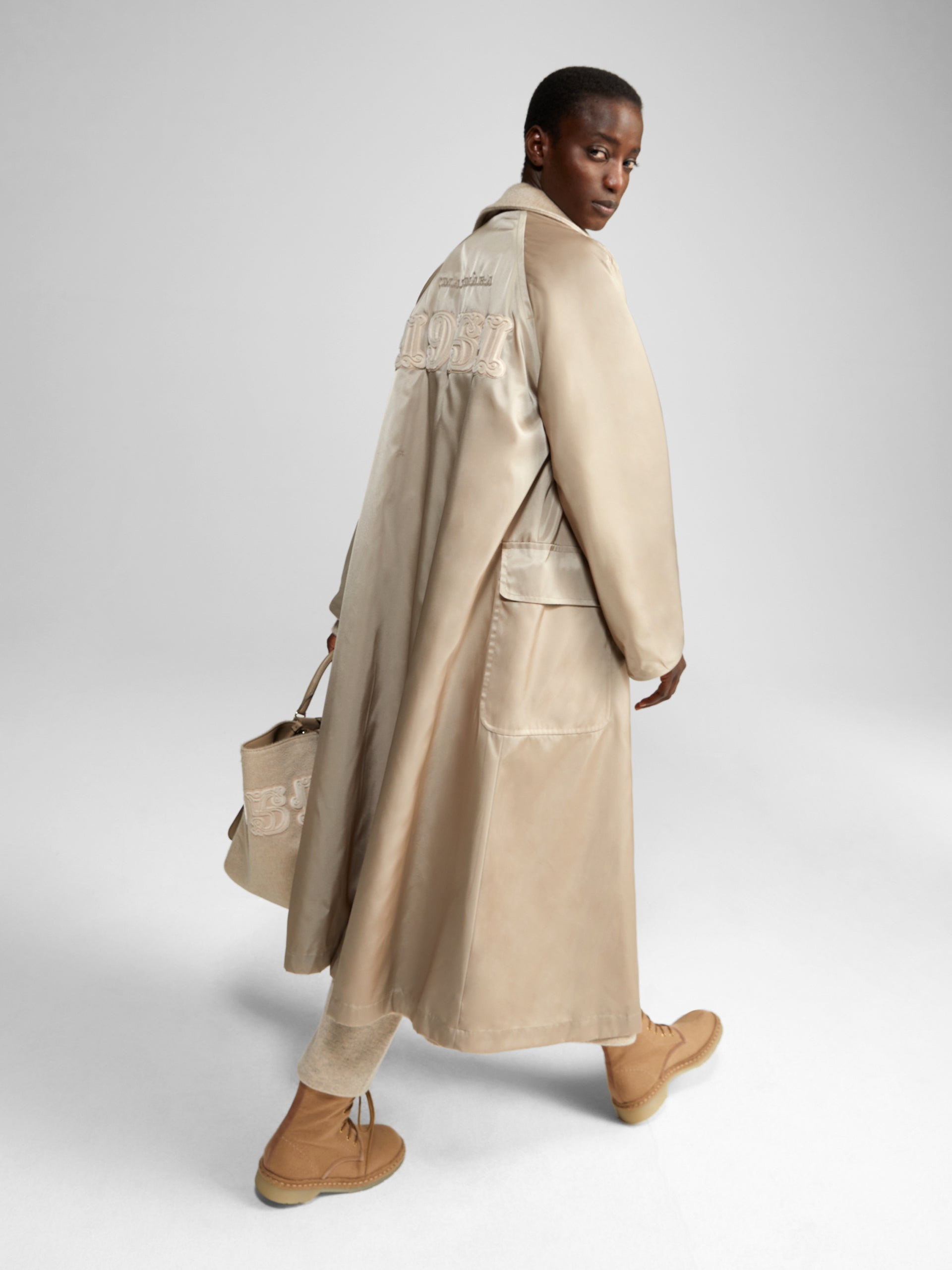 MAXMARA ヘトレットロンクスリフコト LUDMILLA 068 Ludmilla Coat | Women's Cashmere Coat | Max Mara UAE
