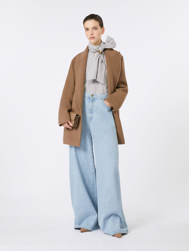 Wool And Cashmere Cloth Heavy Jacket for Women - Hazelnut Brown - Max Mara UAE