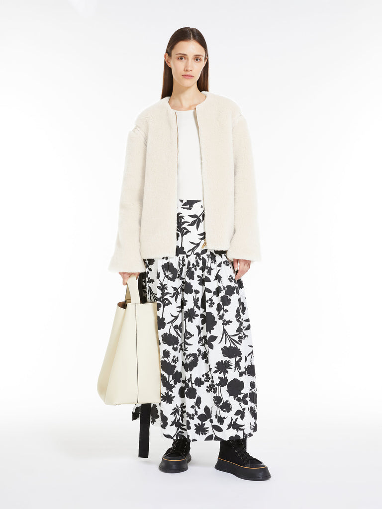 Long skirt in printed cotton satin