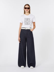 Wide-leg denim jeans
