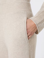 Cashmere yarn trousers