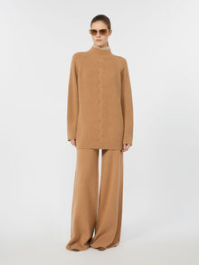 Wool and cashmere trousers