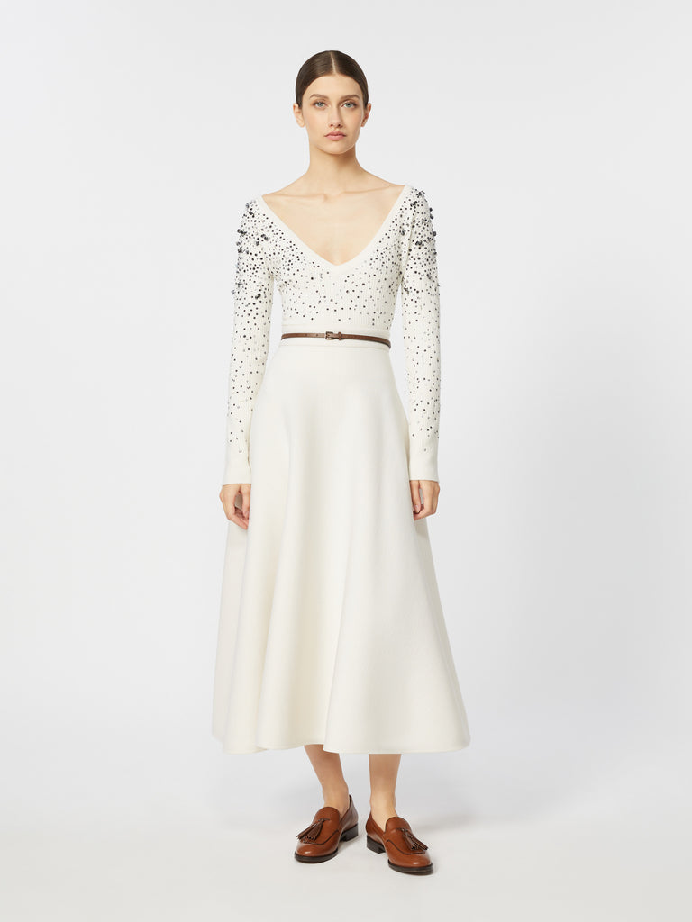 Wool and cashmere V-neck sweater