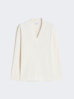 Cashmere yarn sweater