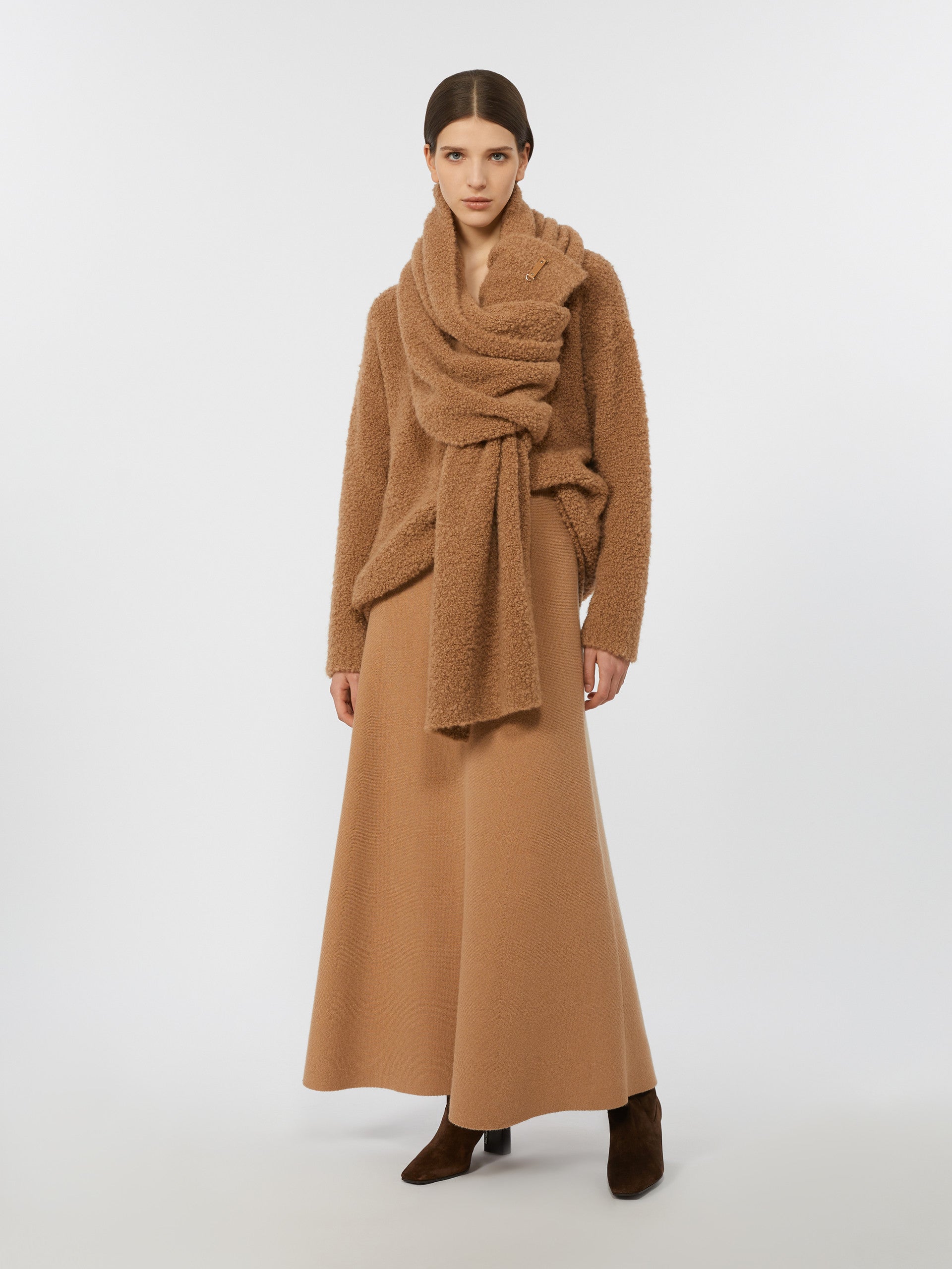 Bouclé Silk V-Neck Camel Jumper for Women - Camel - Max Mara UAE