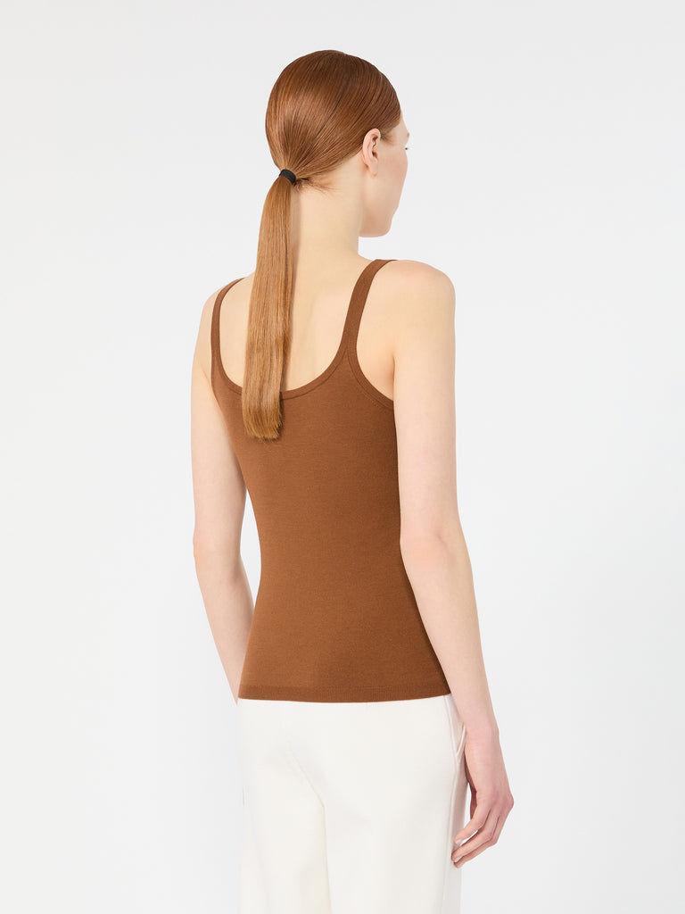 max mara sleeveless wool yarn sweater