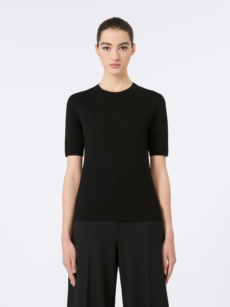 Basic wool sweater