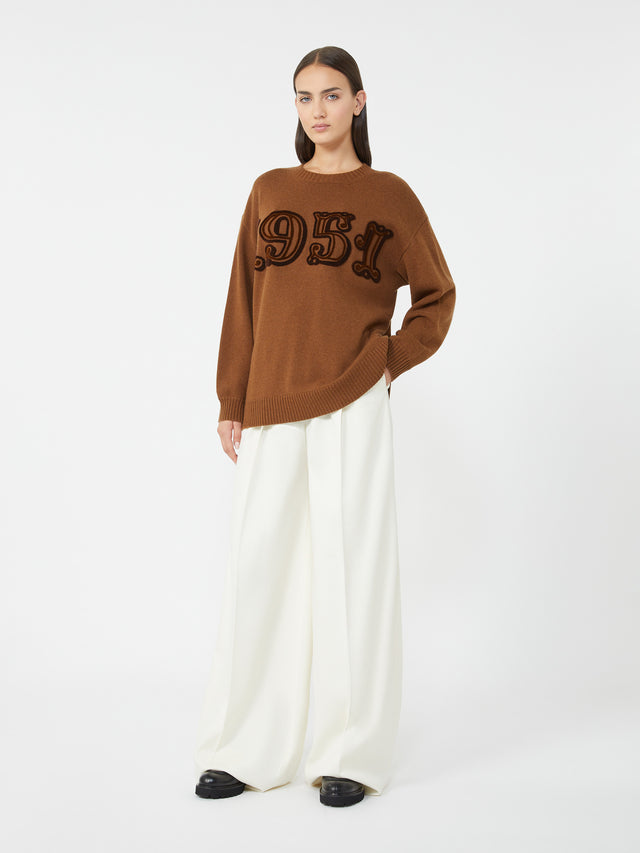 Wool and cashmere jumper