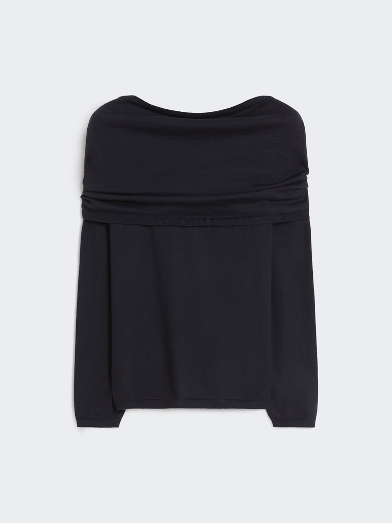 Lightweight cashmere sweater