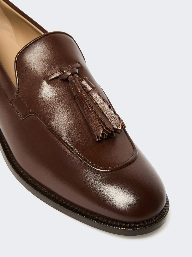 Tasselled leather loafers
