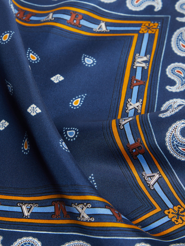 Printed silk twill pocket square