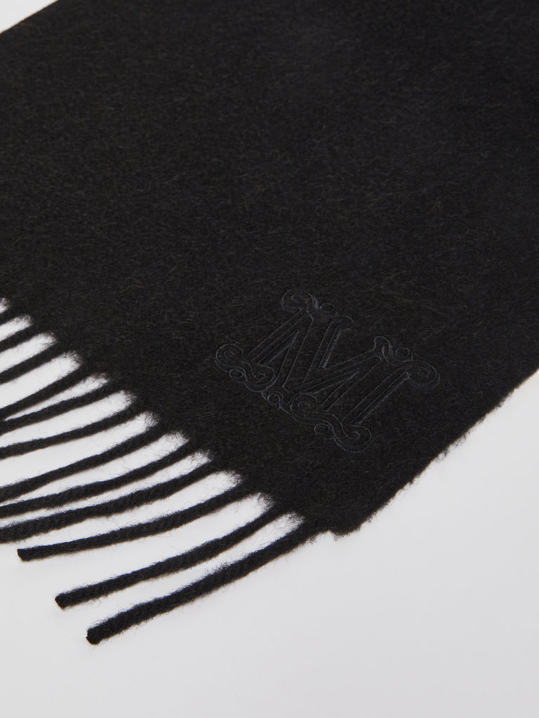 max mara camel scarf