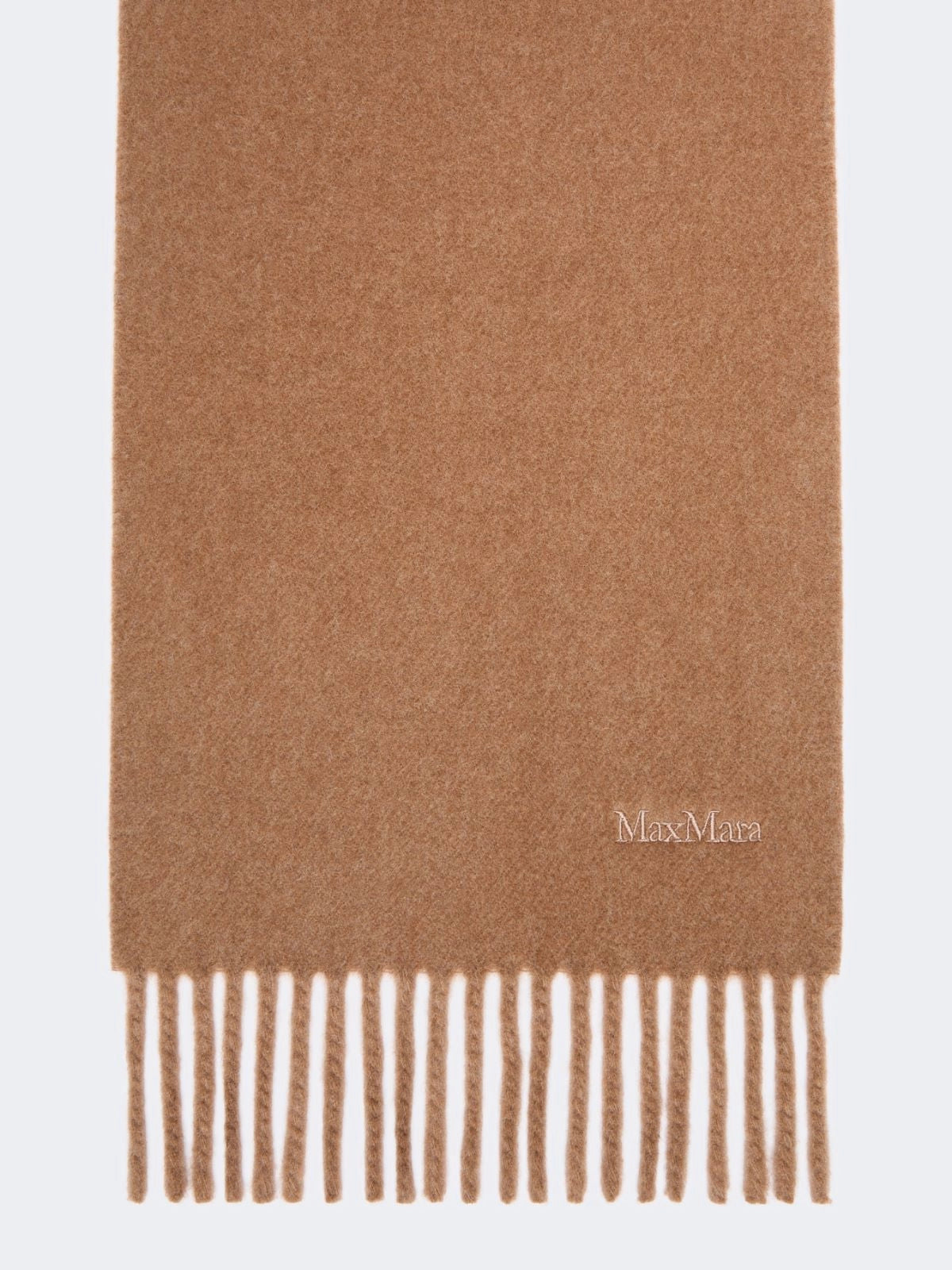 Yarn-dyed wool scarf