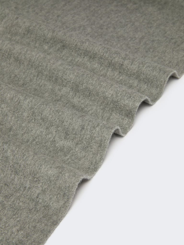 max mara cashmere stole with logo