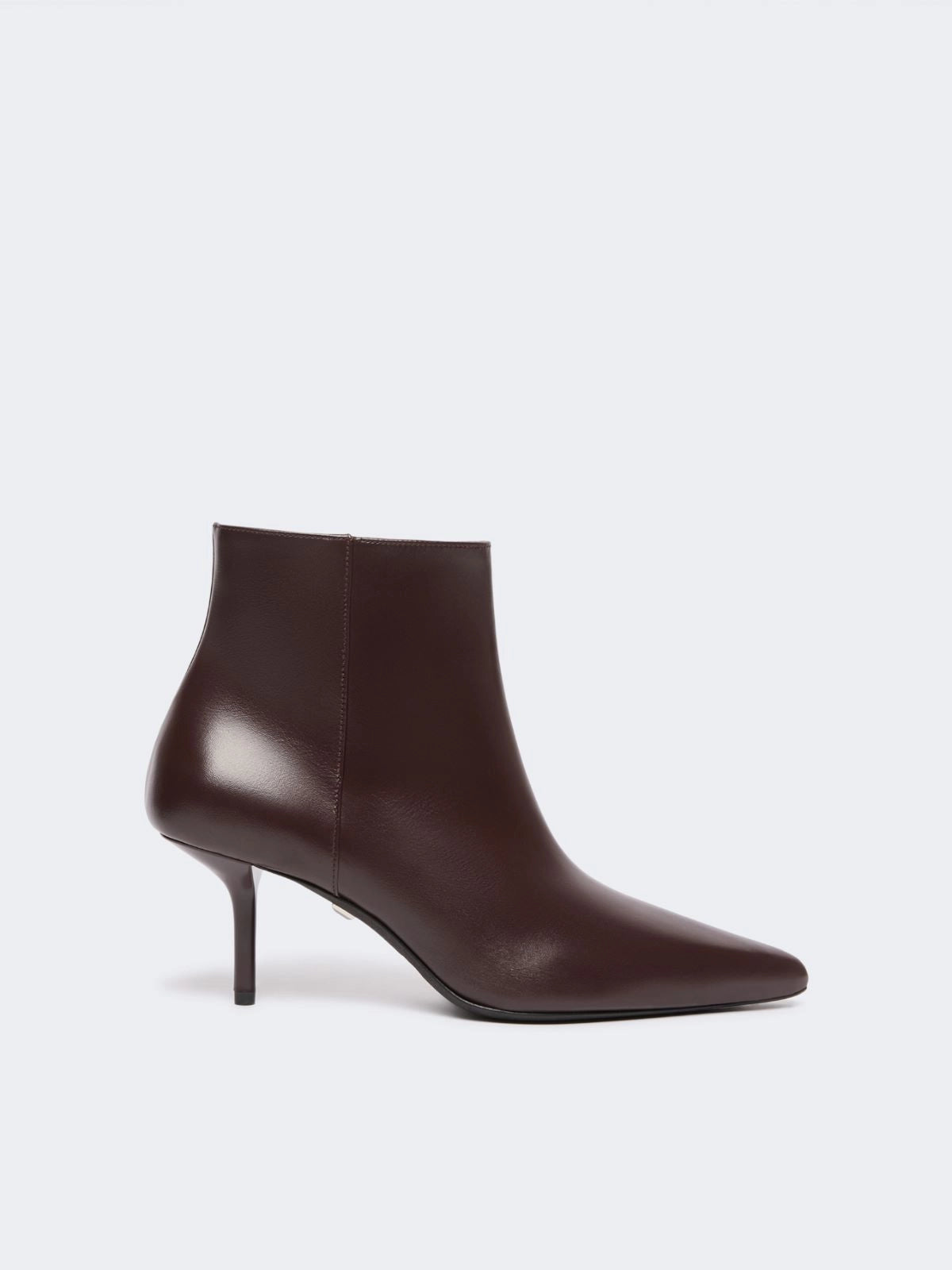 Smooth leather ankle boots