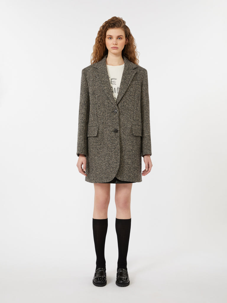 Single-breasted tweed coat