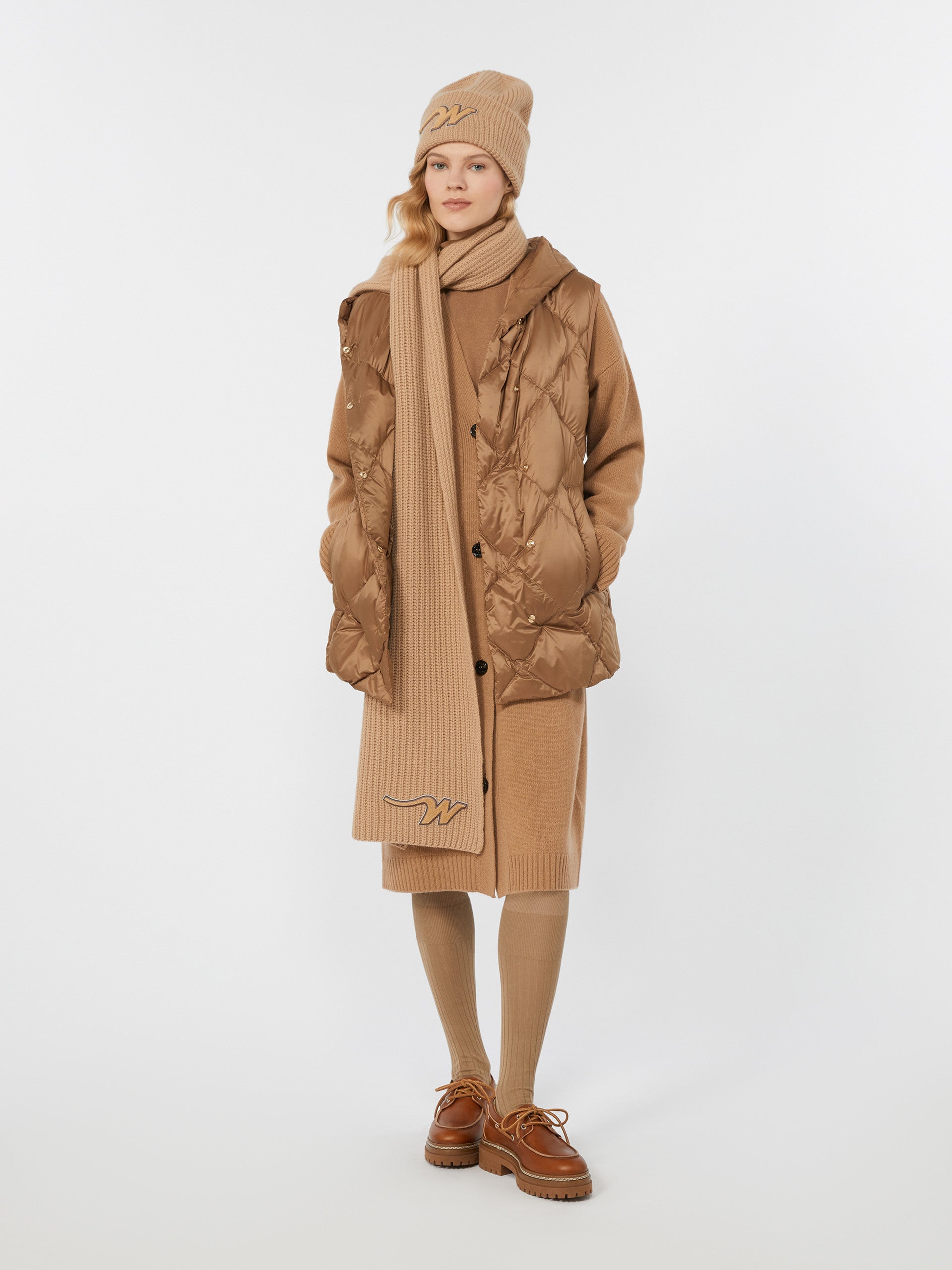 Gilet In Water-Repellent Tech Fabric for Women - Camel - Max Mara UAE