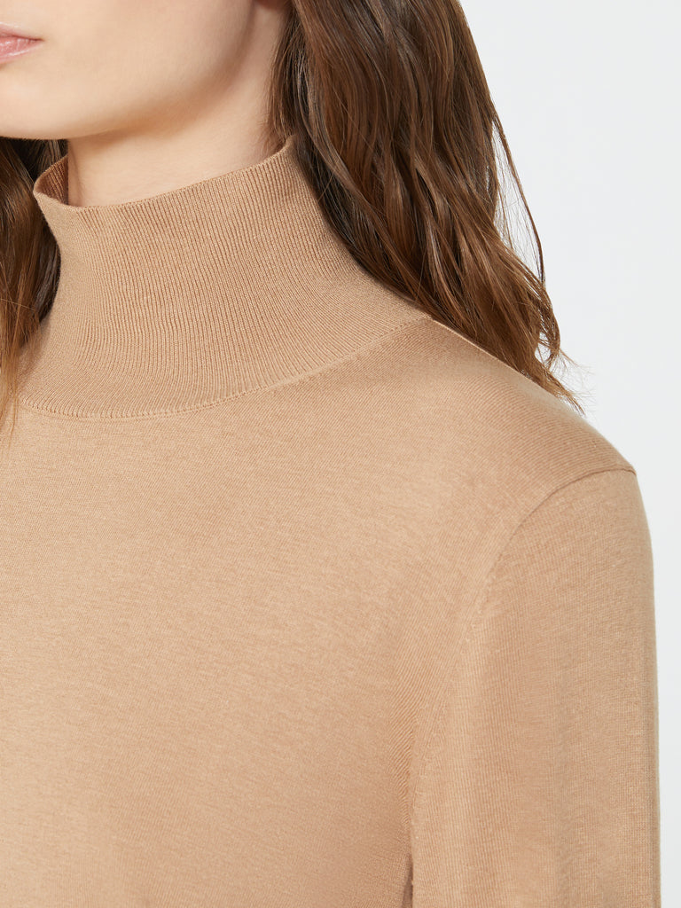 Wool and silk knit turtleneck