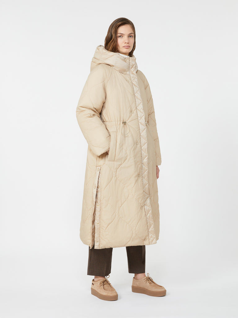 Reversible down jacket in water-repellent canvas