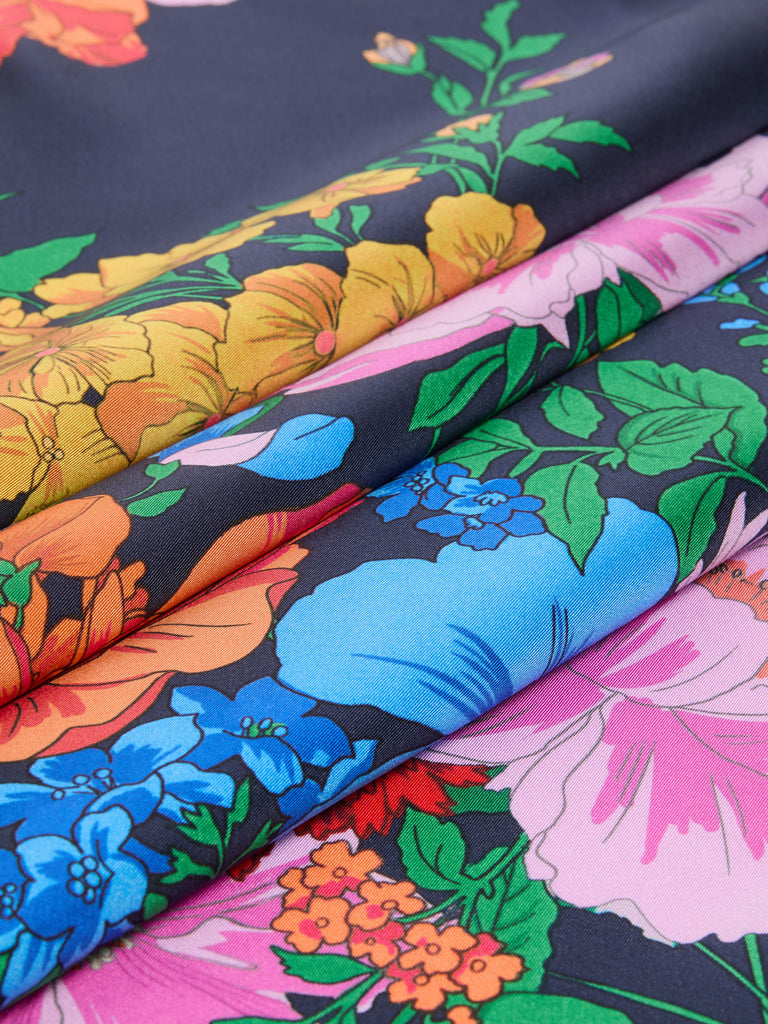 max mara patterned silk twill foulard