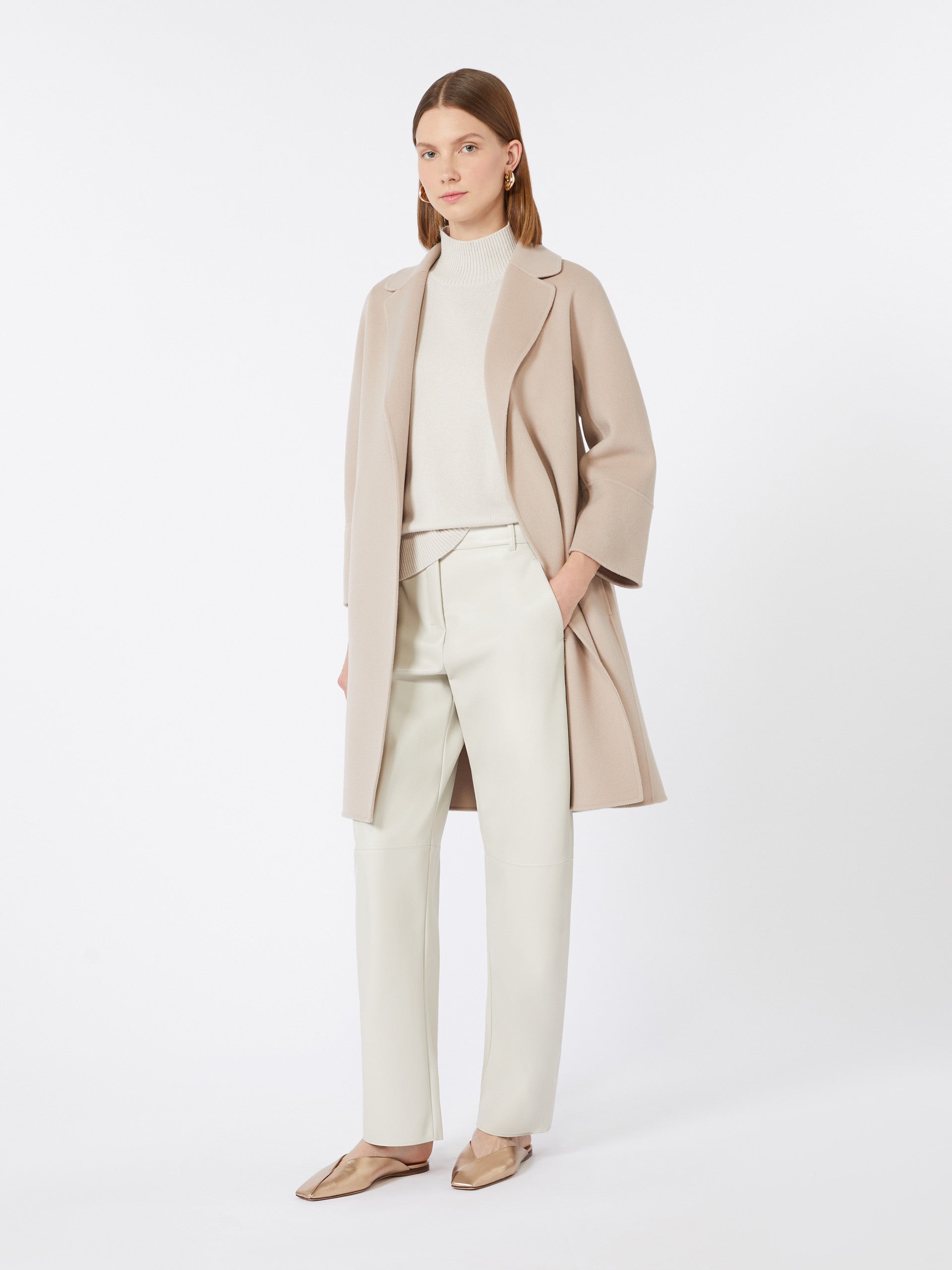 Short wool coat