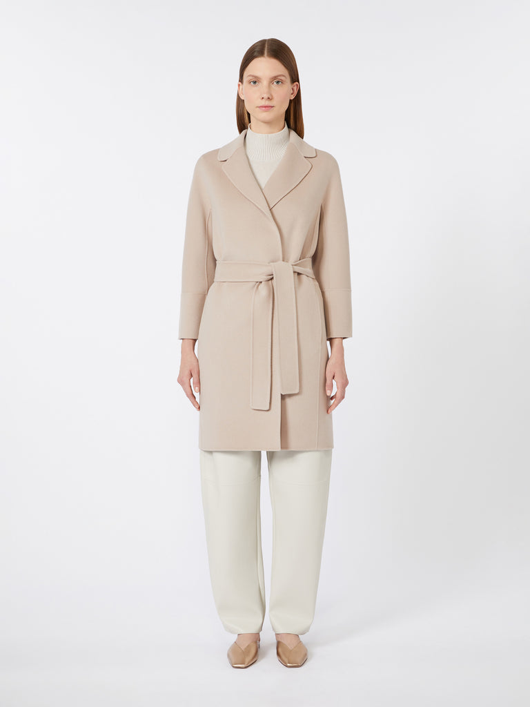 Short wool coat