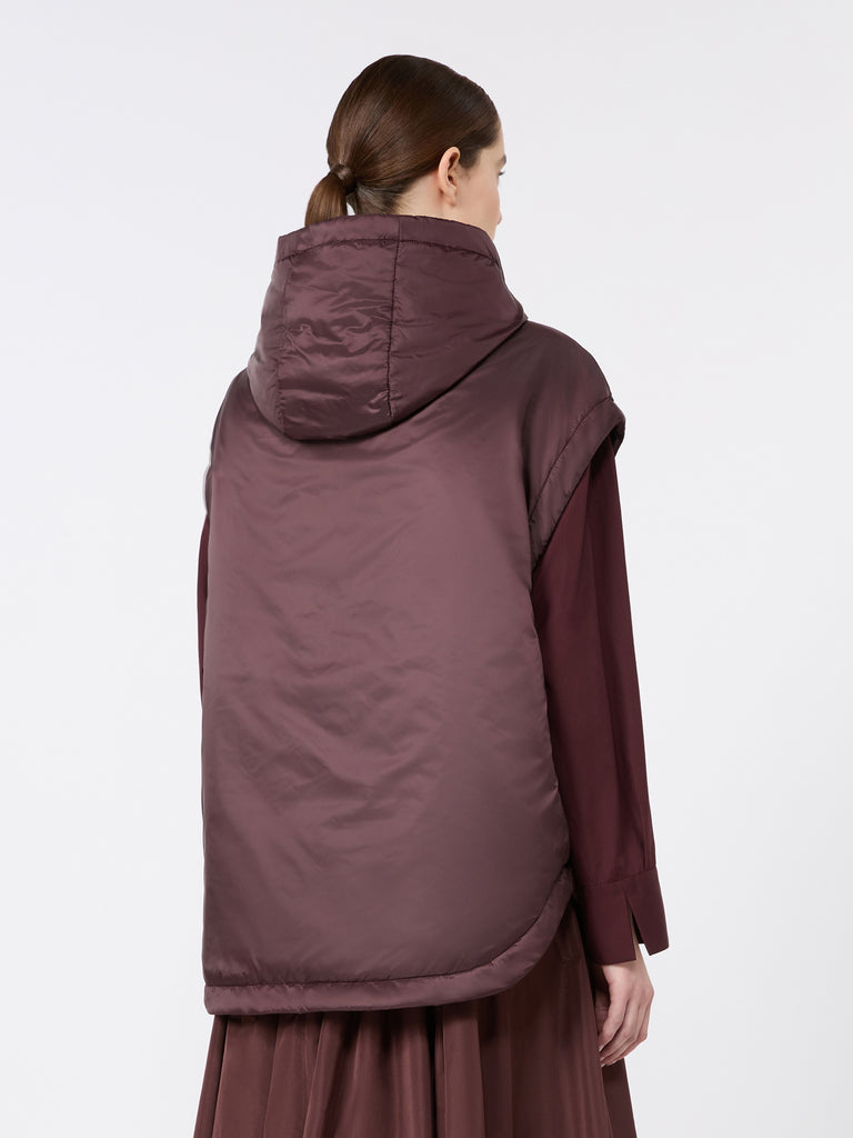 max mara padded, hooded gilet in water-repellent canvas