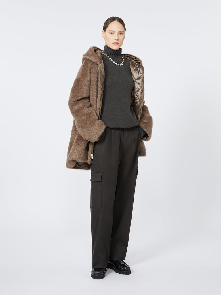 Wool and cashmere yarn polo-neck sweater