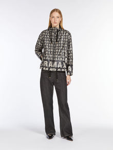 Reversible jacket in water-resistant technical canvas