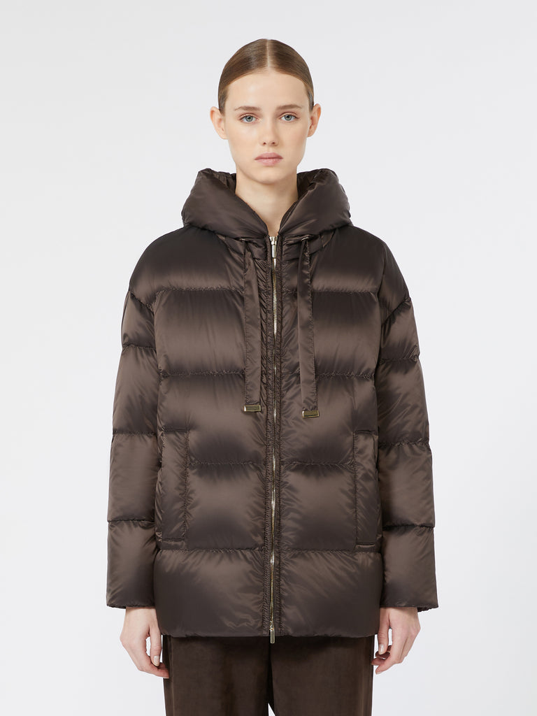 max mara short roomy puffer jacket in water-repellent plain-weave fabric