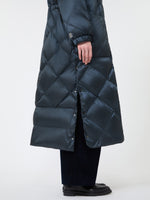 max mara long puffer in quilted water-repellent fabric for women