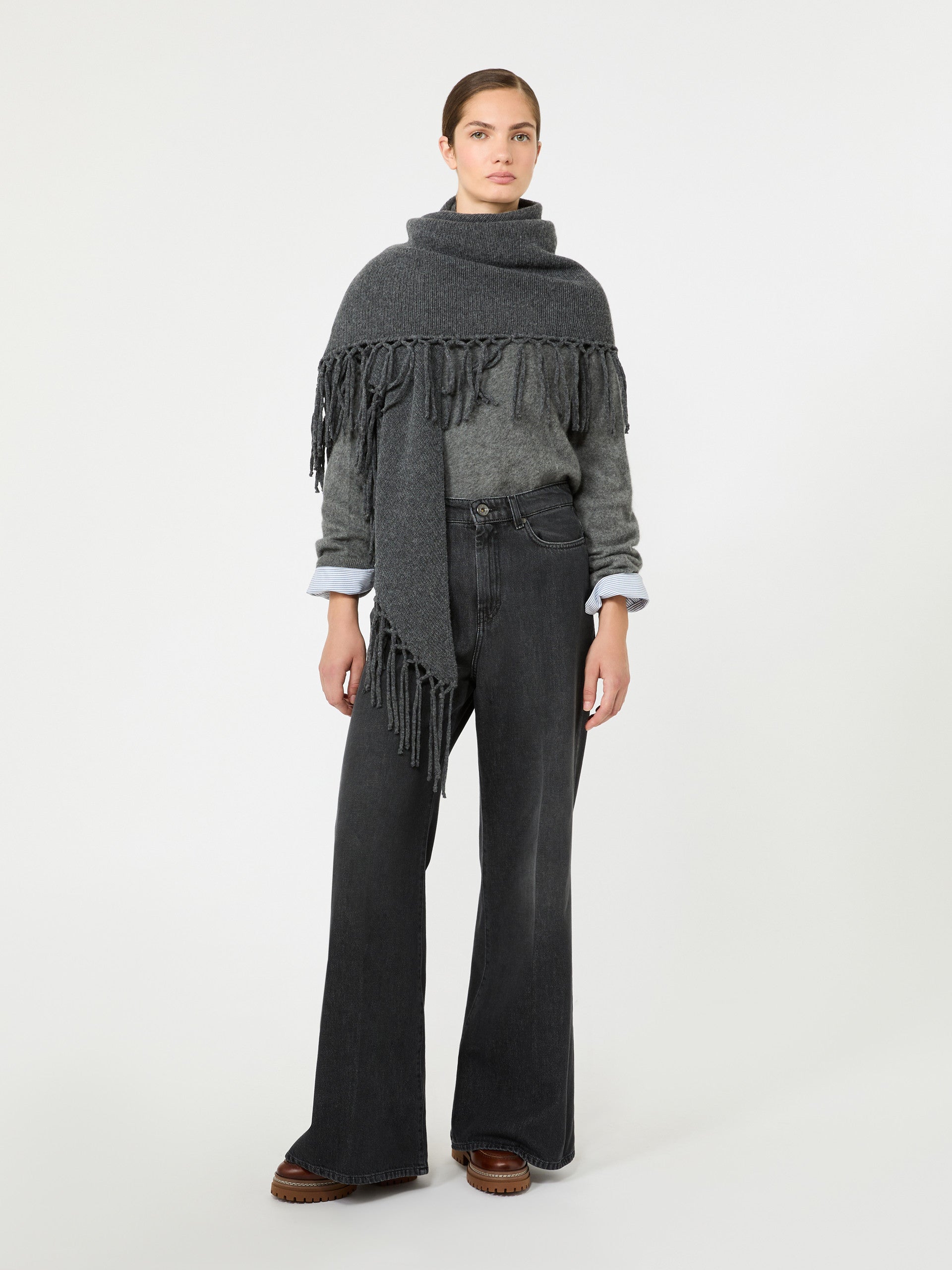 Max Mara Fringed wool shawl for Women