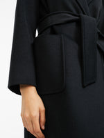 max mara camel colour robe coat for women