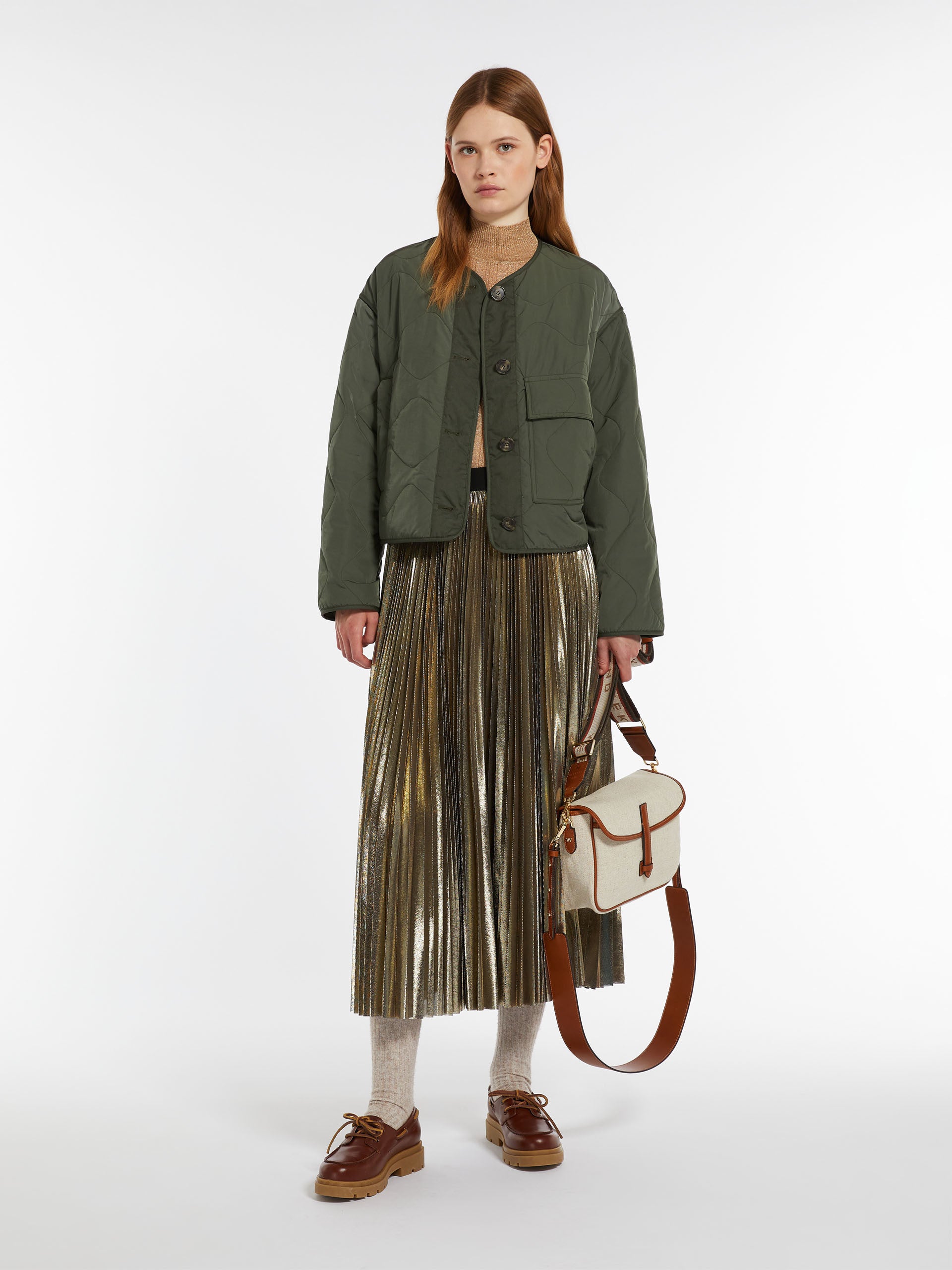 Water-repellent fabric quilted jacket
