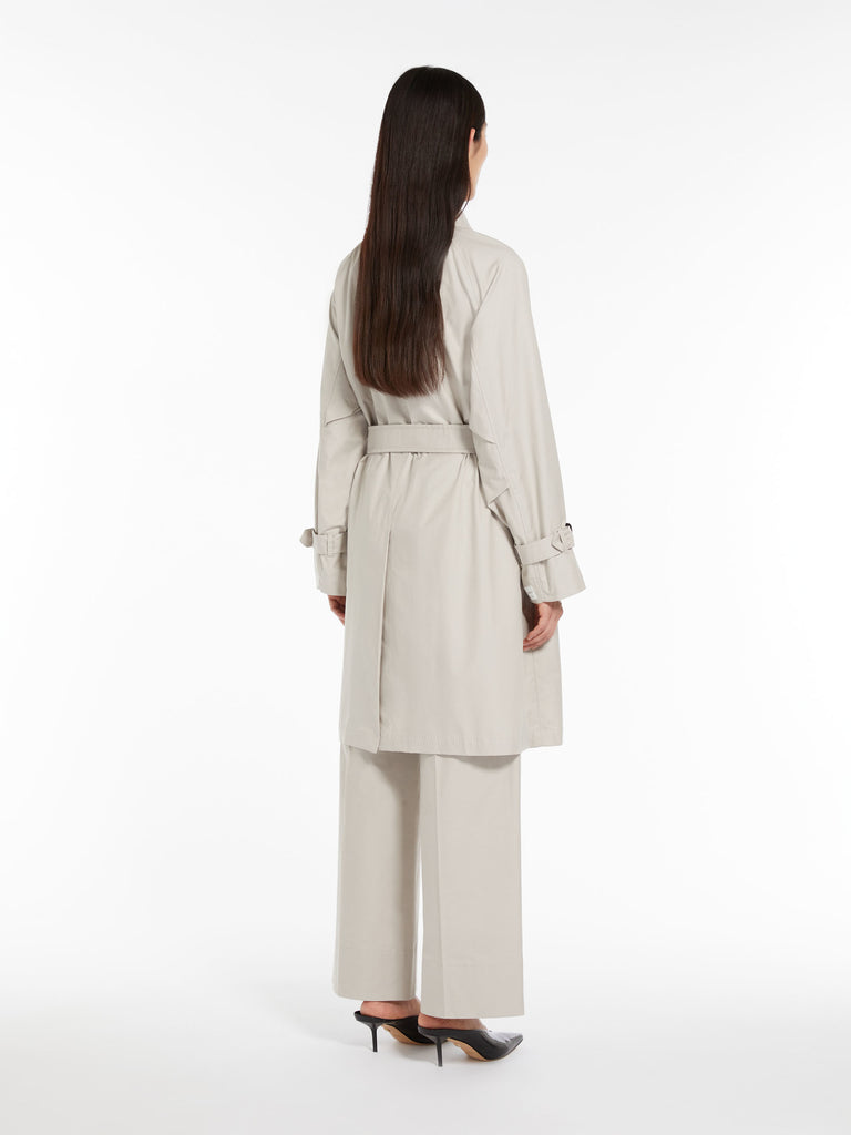 Double-breasted trench coat in water-resistant cotton twill