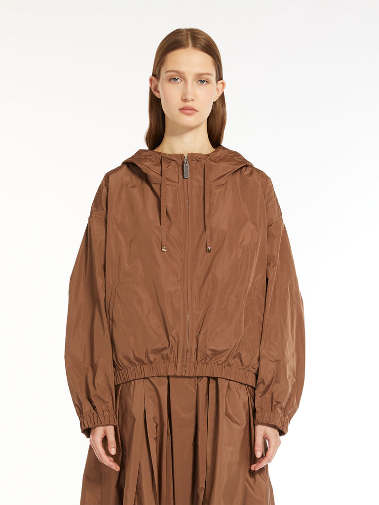 Short parka in water-resistant taffeta