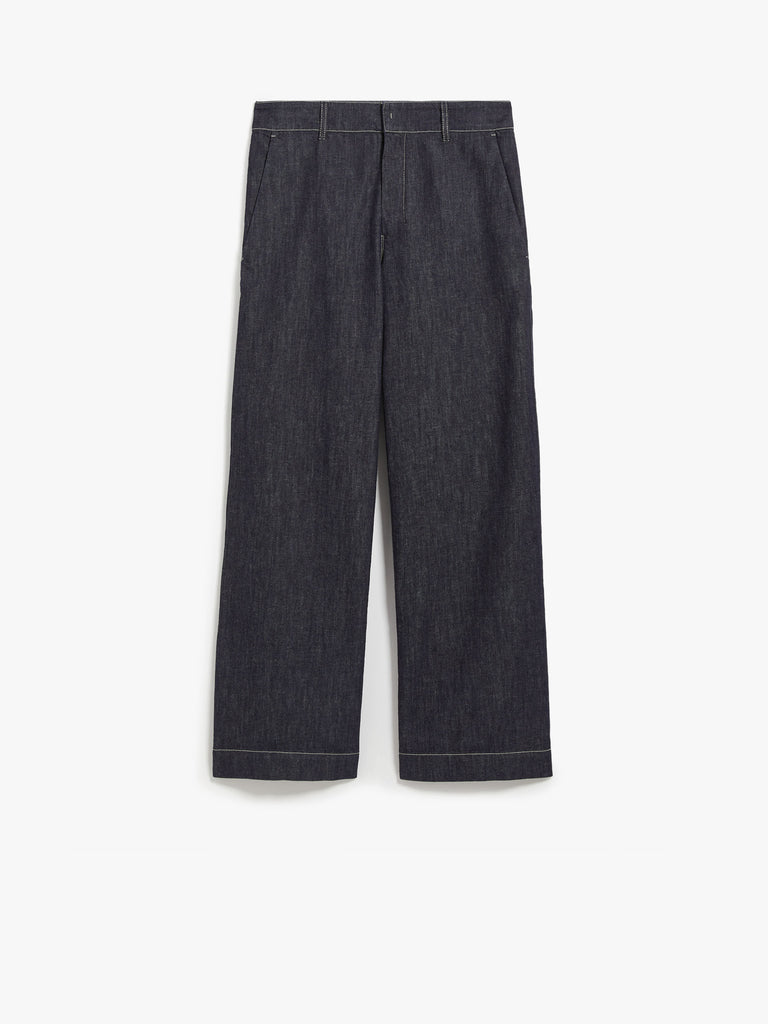Wide-fit jeans